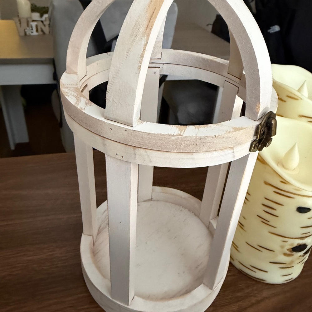 Rustic Birch LED Candles & lantern - Picture 4 of 7